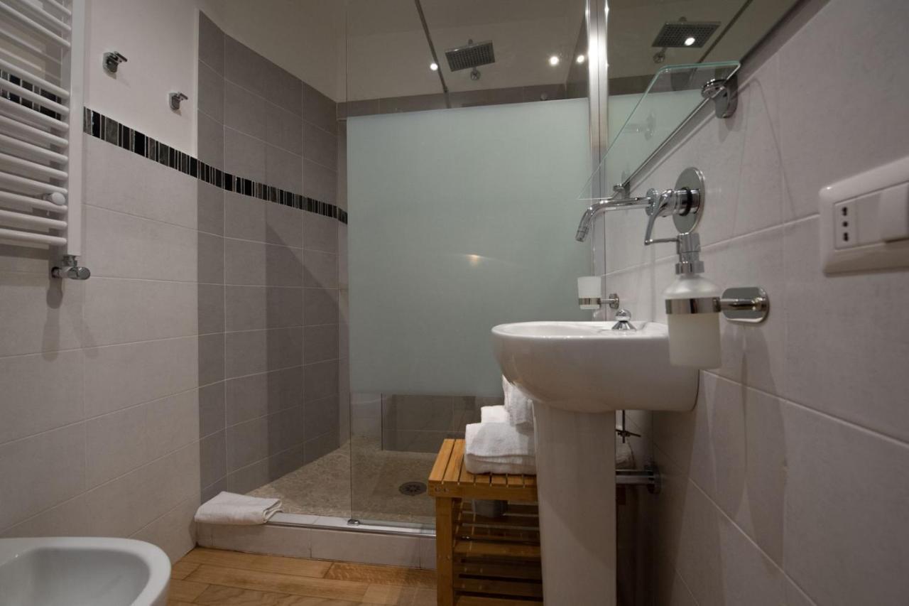 Domus Castroni Germanico Bed & Breakfast Roma Exterior foto